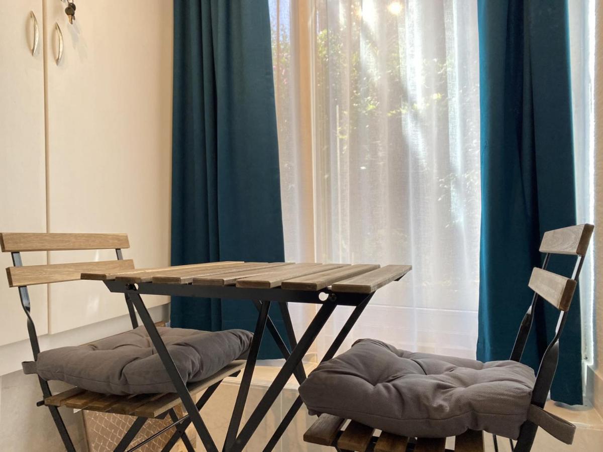 Appartement Chic Flat Near Shopping Malls In Sisli à Istambul Extérieur photo